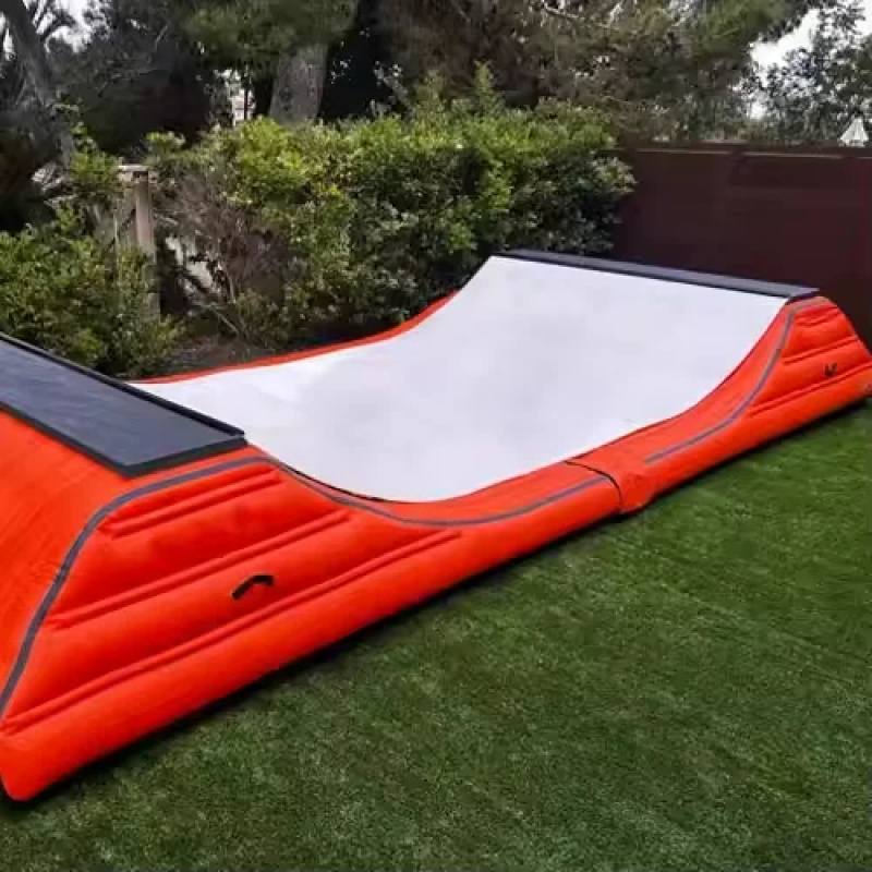 Factory Inflatable U-Board Ram - Sports Equipment Rental recensione e prezzo